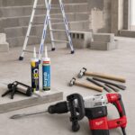 Martillo demoledor, martillos, cinceles, selladores y escalera para construcción y albañilería profesional